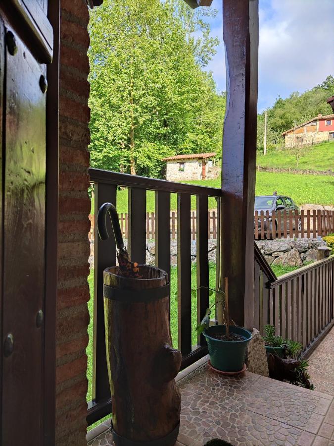 Apartamentos Rurales La Caviana Cangas de Onis Exterior photo