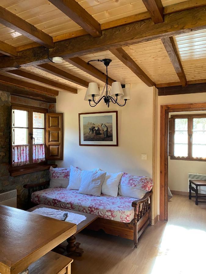 Apartamentos Rurales La Caviana Cangas de Onis Exterior photo
